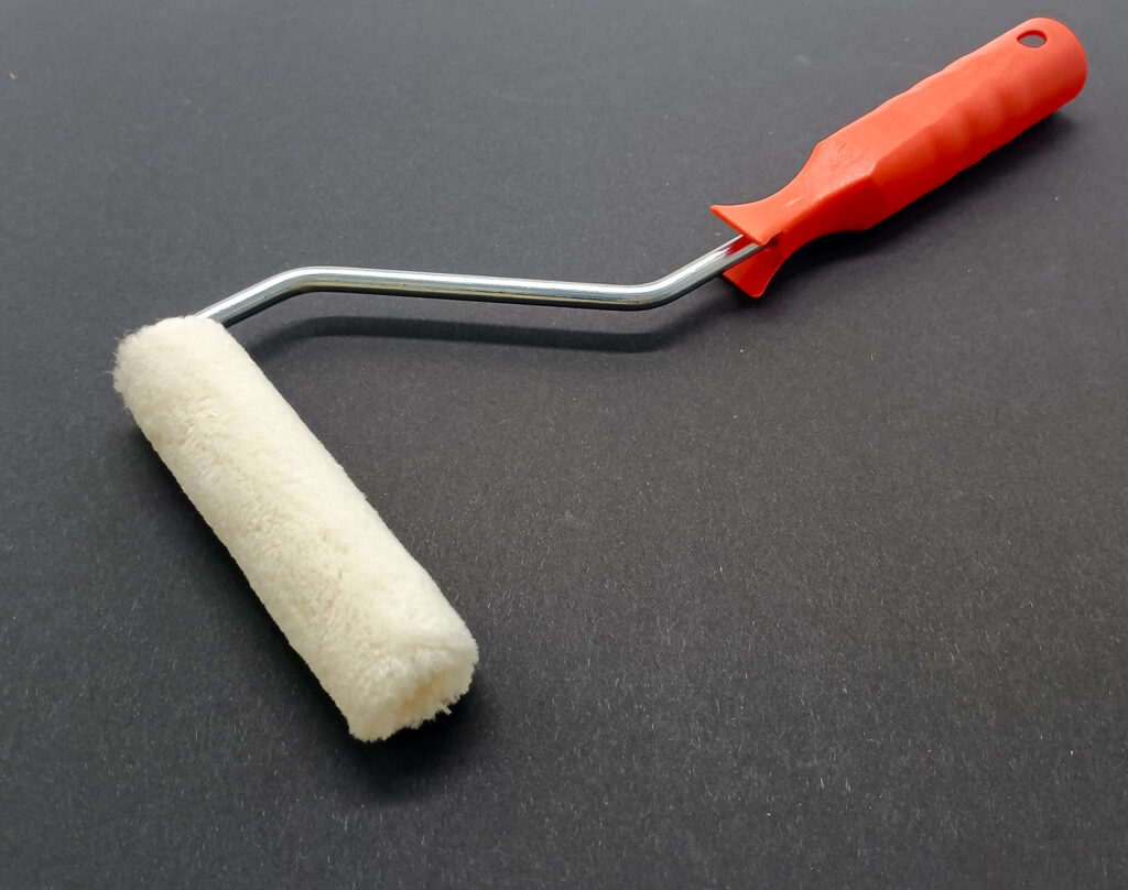 Валик поролон 100мм с ручкой 0306110. Валики decor. Валик полиакрил мини 100 мм в орс 10мм 02646. Валик мини тигр 100мм 904-4110. Валик малярный decor тигр полиакрил 100мм 383-1100.